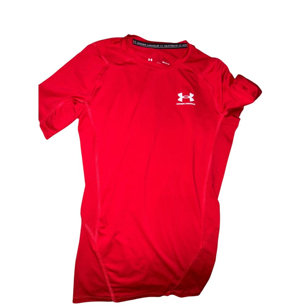 Under Armour HeatGear Red Compression Short Sleeve Athletic Top – Women’s Small